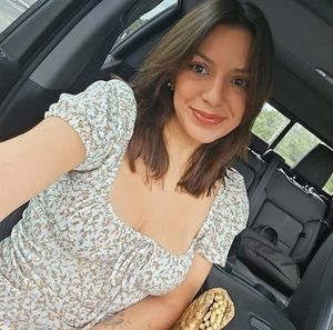 Meet your Posher, Alexandria